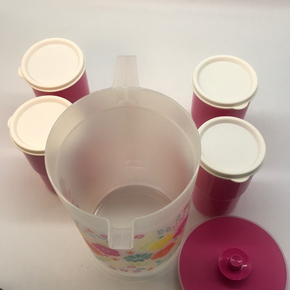 Tupperware Set Pitcher 2 Liter & Tumbler (4) - Picture 8 of 16